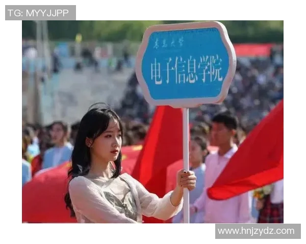 足球明星与古诗词的完美结合展现运动之美与文化之韵